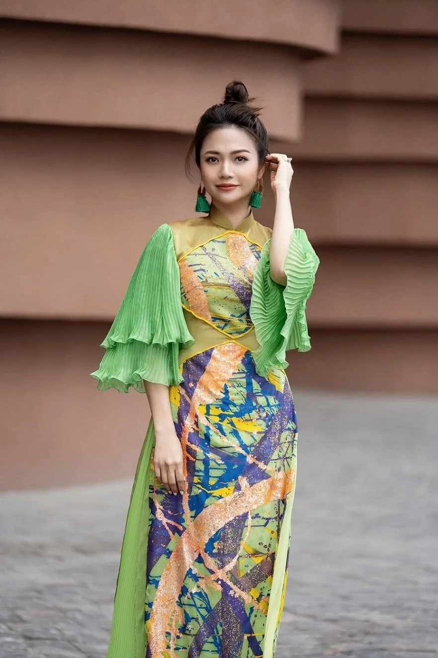 Gia đình mình vui bất thình lình: Diễn viên (8)