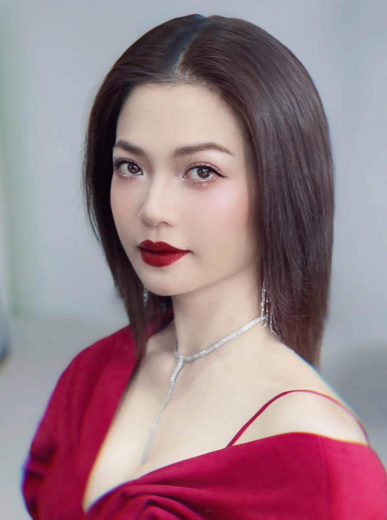 Gia đình mình vui bất thình lình: Diễn viên