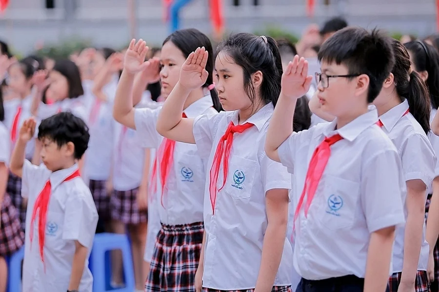 50+ Mẫu Đồng Phục Học Sinh Cấp 2 Đẹp Hot Trend 2024