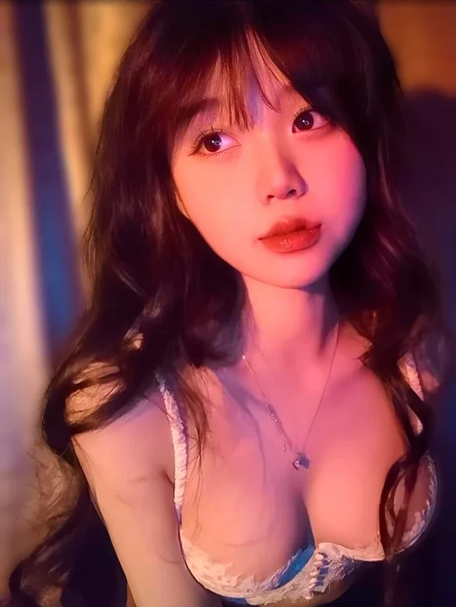 Bộ sưu tập gái dú bự — ảnh 11
