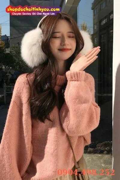 Cô gái đáng yêu