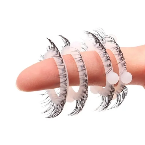 Hình 55 trong bộ đồ tự sướng