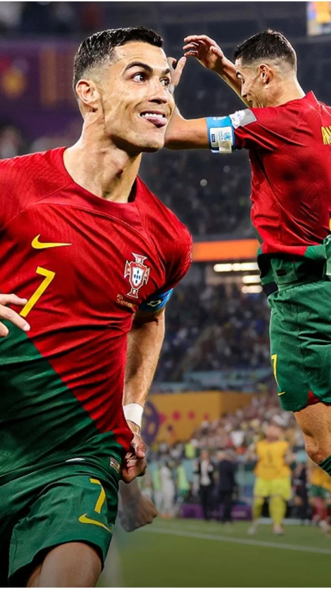 Hình nền Ronaldo ghi bàn ăn mừng