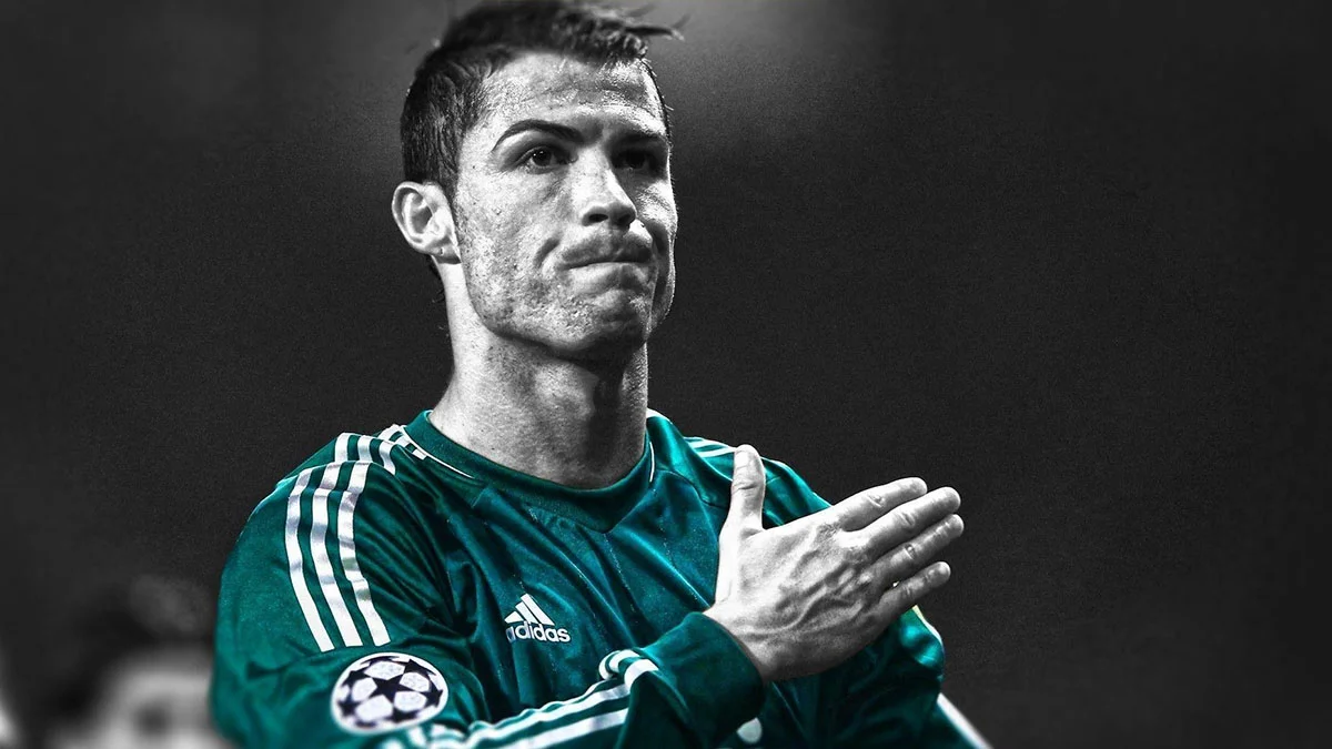 Hình nền Ronaldo 4k cho máy tính (4)