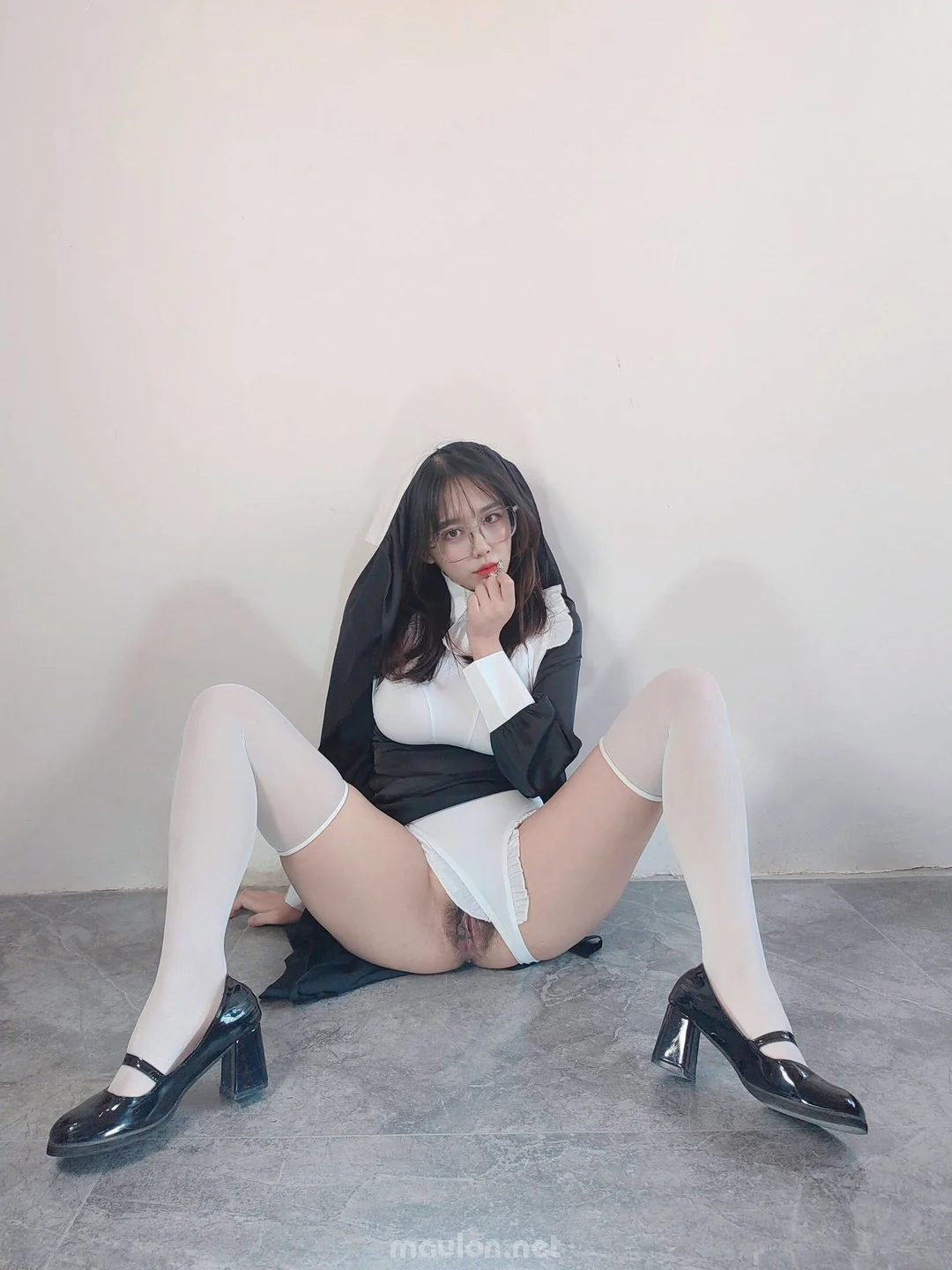 Gái xinh cosplay sơ | Maulon