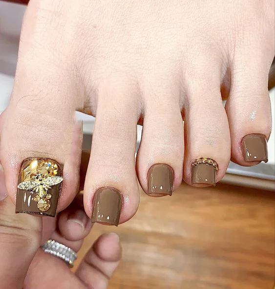 30+ Mẫu nail chân đẹp cho da ngăm giúp sáng da HOT 2026